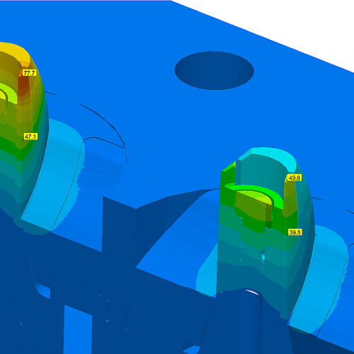 图1 - 左侧为传统模具钢方案中的温度分布,右侧为铍铜合金方案中的温度分布。 (c) SIGMA Engineering GmbH 图1 - 左侧为传统模具钢方案中的温度分布,右侧为铍铜合金方案中的温度分布。 (c) SIGMA Engineering GmbH